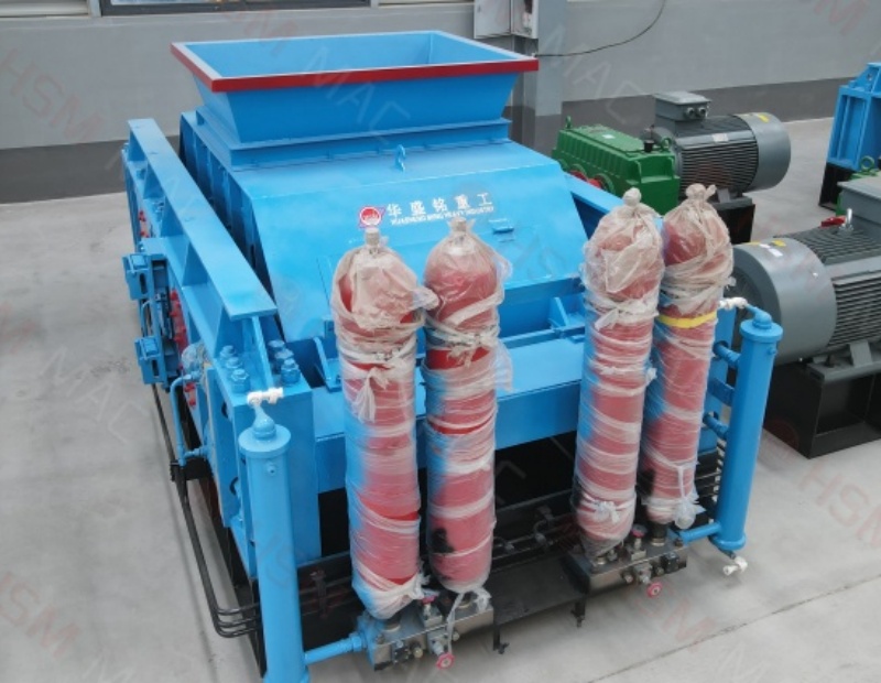 鎢礦石破碎機(jī)